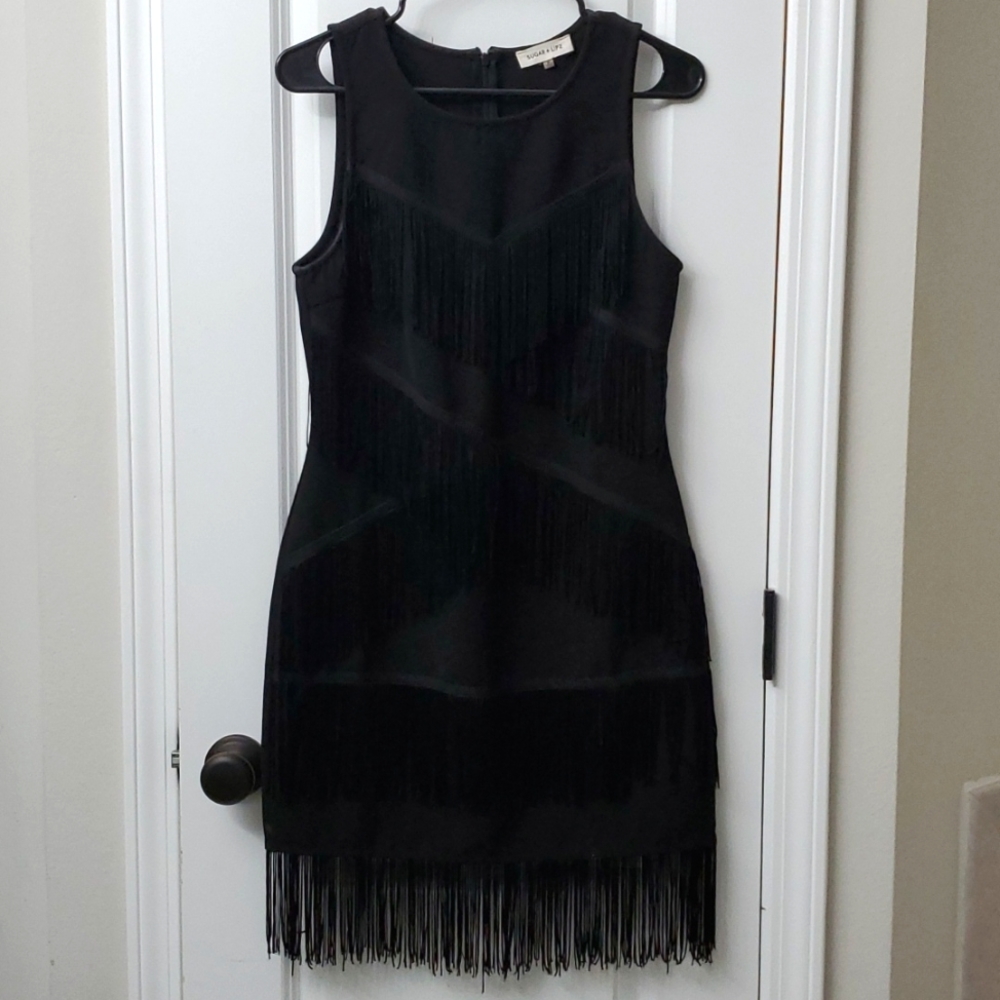 SUGAR + L!PS Size M Black Dress